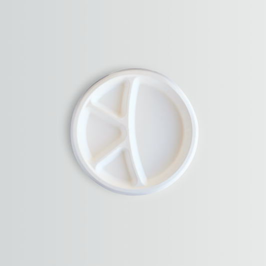 COMPOSTABLE and BIODEGRADABLE 11 inch round plate 4 compartments 
